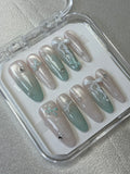 Sage Lace – Handmade Bow Press-On Nails