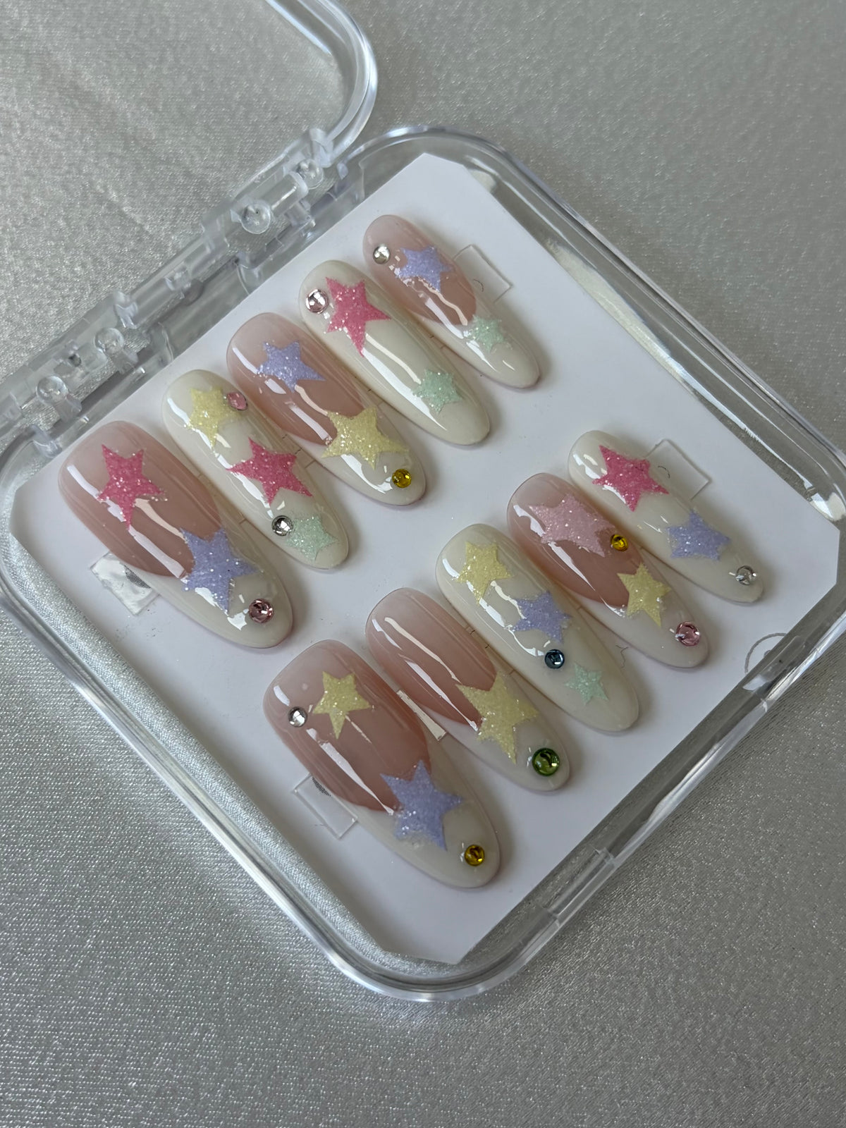 Candy Stars – Handmade Star Press-On Nails
